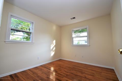 642 Park Ave, Brielle, NJ 08730 photo 7