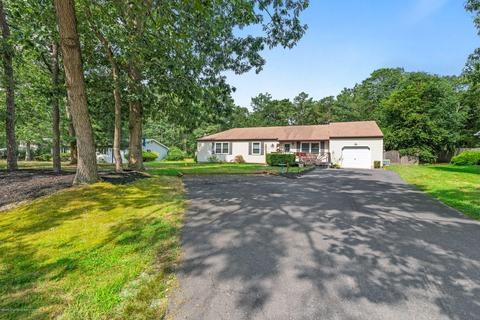 550 Oaktree Ln, Jackson, NJ 08527 photo 1