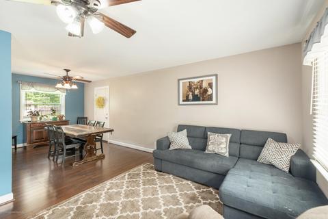 550 Oaktree Ln, Jackson, NJ 08527 photo 8