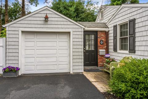 606 Locust Rd, Brielle, NJ 08730 photo 5