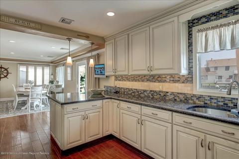 839 Forepeak Dr, Forked River, NJ 08731 photo 9