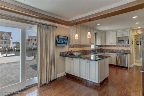 839 Forepeak Dr, Forked River, NJ 08731 photo 8