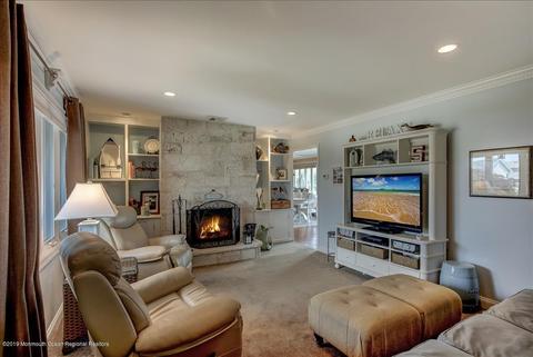839 Forepeak Dr, Forked River, NJ 08731 photo 6