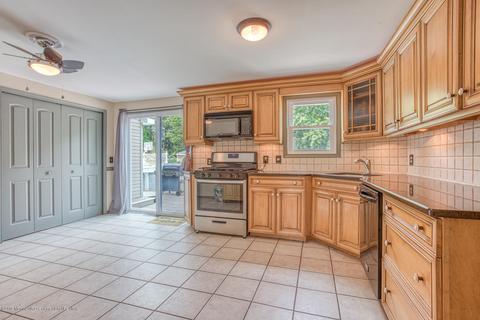 432 Cheyenne Dr, Waretown, NJ 08758 photo 9
