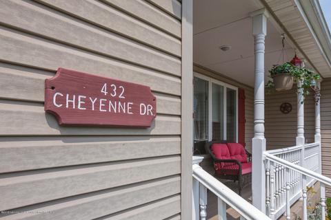 432 Cheyenne Dr, Waretown, NJ 08758 photo 4