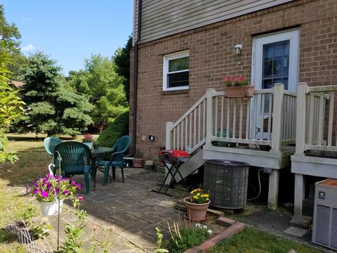 284 Tabetha Ct, Brick, NJ 08724 photo 4