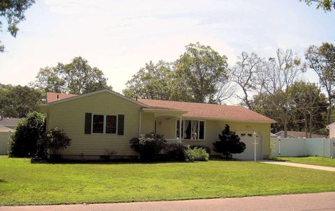 233 Juniper Ln, Forked River, NJ 08731 photo 1