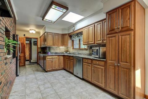 38 Vanderveer Rd, Freehold, NJ 07728 photo 16