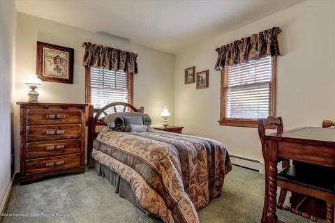 38 Vanderveer Rd, Freehold, NJ 07728 photo 25