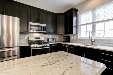 33 Strathmere St, Waretown, NJ 08758 photo 15