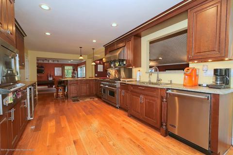 30 Bobwhite Ct, Forked River, NJ 08731 photo 13