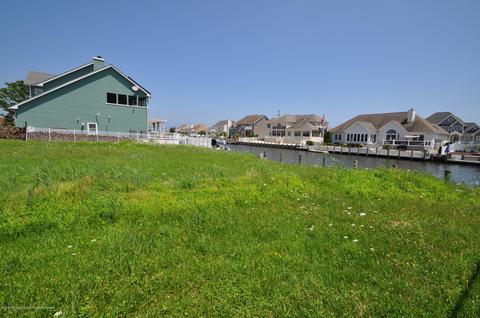 831 Spar Dr, Forked River, NJ 08731 photo 3
