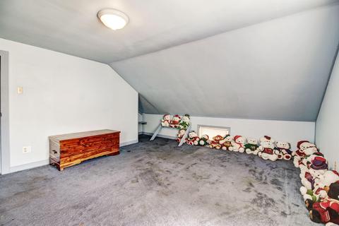 2 Taylor Rd, Matawan, NJ 07747 photo 10