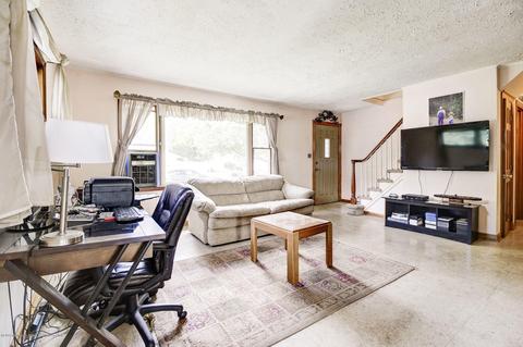 2 Taylor Rd, Matawan, NJ 07747 photo 16
