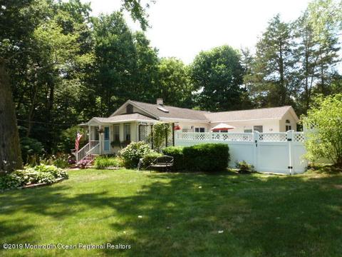 8 Cedar St, Matawan, NJ 07747 photo 1