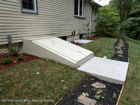 8 Cedar St, Matawan, NJ 07747 photo 23