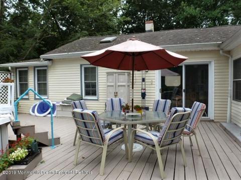 8 Cedar St, Matawan, NJ 07747 photo 17
