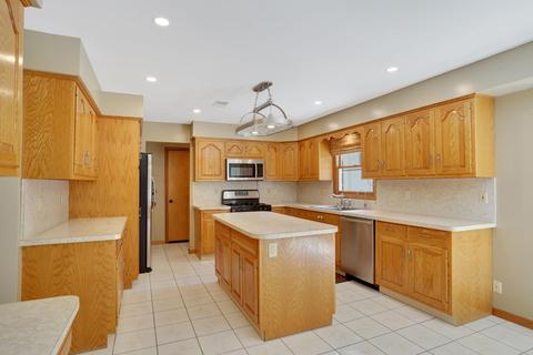 20 Pine Dr, Millstone, NJ 08535 photo 19