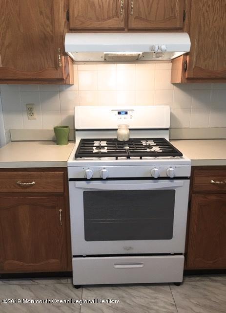 6 Mapleton Rd, Toms River, NJ 08757 photo 13