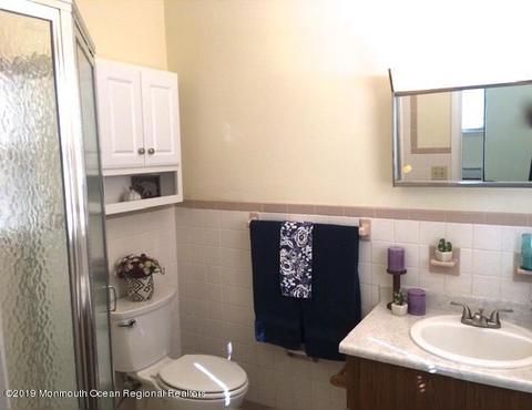 6 Mapleton Rd, Toms River, NJ 08757 photo 9