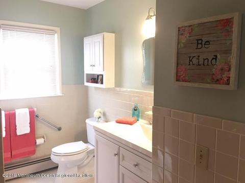 6 Mapleton Rd, Toms River, NJ 08757 photo 4