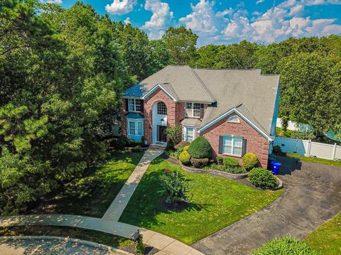 4 Buxton Ct, Brick, NJ 08724 photo 2