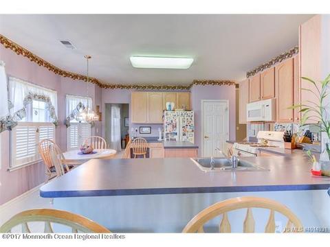 43 Pancoast Rd, Waretown, NJ 08758 photo 12