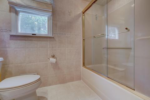 7 Warne Rd, Old Bridge, NJ 08857 photo 15
