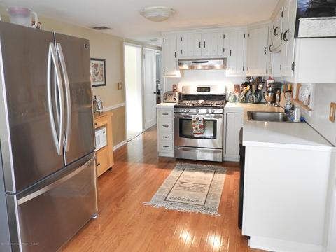 1521 Edgemere Rd, Wall, NJ 07719 photo 5