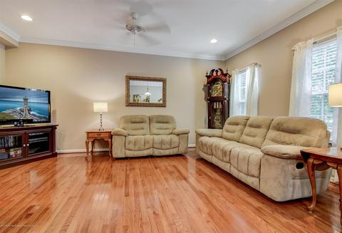 304 Joyce Ct, Brick, NJ 08724 photo 5