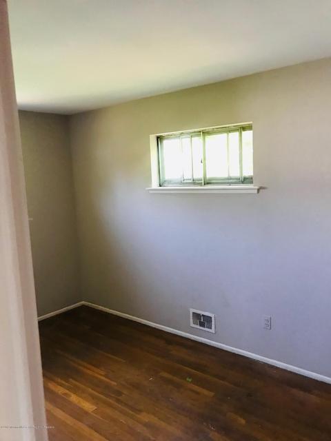 15 View Dr, Brick, NJ 08723 photo 3