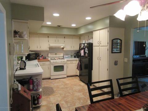 512 Jackson Ave, Brick, NJ 08723 photo 3
