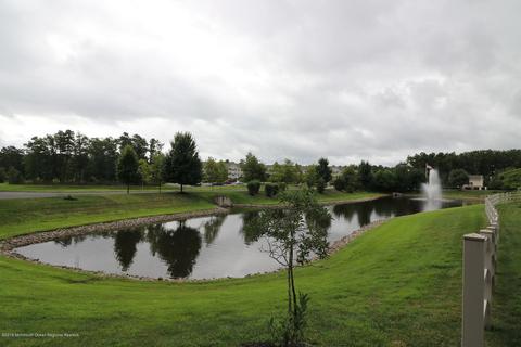 13 Arborridge Dr, Forked River, NJ 08731 photo 5