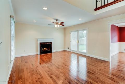 24 Red Maple Dr, Brick, NJ 08724 photo 4