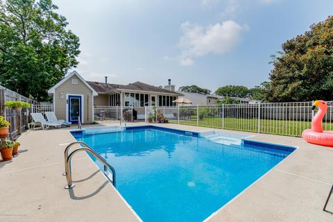 113 Crescent Dr, Brick, NJ 08724 photo 44