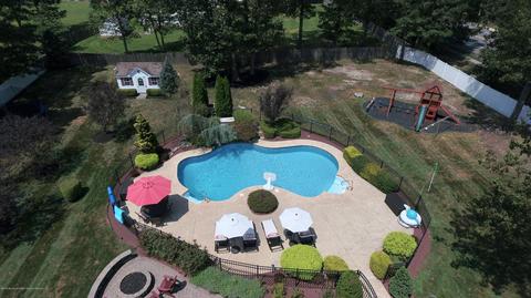 2 Mitchell Ln, Jackson, NJ 08527 photo 3