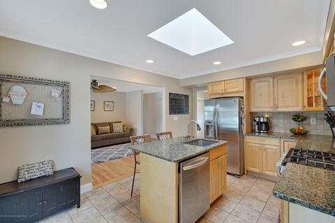 105 Leone Dr, Brick, NJ 08724 photo 8