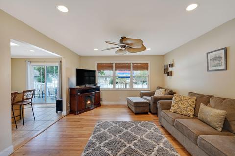 105 Leone Dr, Brick, NJ 08724 photo 6