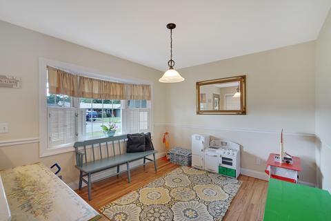 105 Leone Dr, Brick, NJ 08724 photo 4