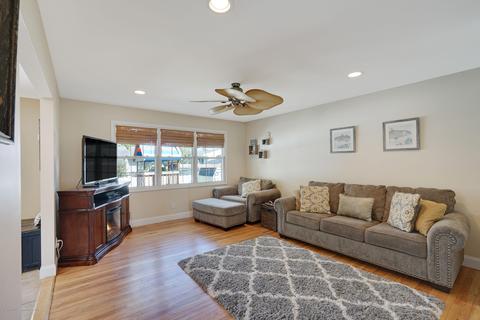 105 Leone Dr, Brick, NJ 08724 photo 5