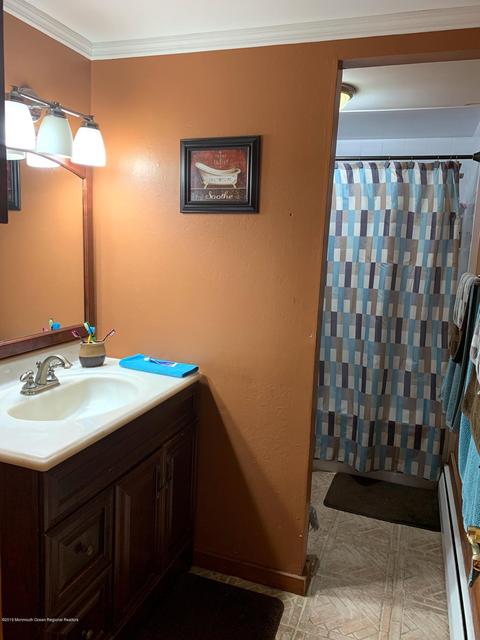 75 Dunlap Dr, Parlin, NJ 08859 photo 16