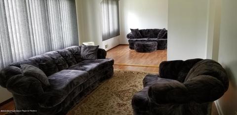445 Hulse Ave, Brick, NJ 08724 photo 3