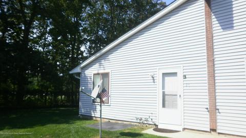 20 Lee Dr, Brick, NJ 08724 photo 1