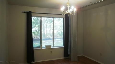 20 Lee Dr, Brick, NJ 08724 photo 4