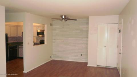 20 Lee Dr, Brick, NJ 08724 photo 3