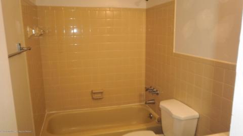 20 Lee Dr, Brick, NJ 08724 photo 10