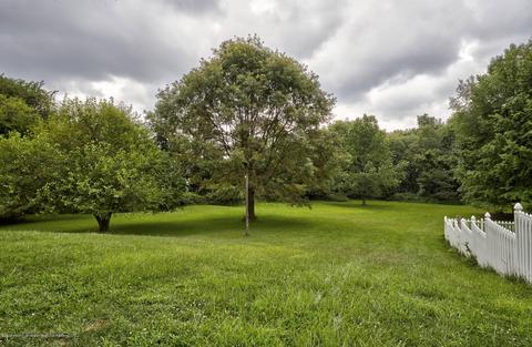 49 Bennett Rd, Old Bridge, NJ 08857 photo 3