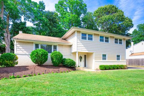 721 Paramount Way, Brick, NJ 08724 photo 2