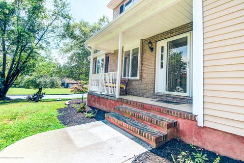 8 Eleanor Dr, Wrightstown, NJ 08562 photo 4