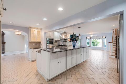 11 Coachman Dr, Hampton, NJ 08827 photo 7